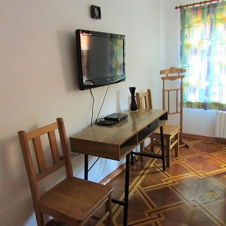 Home With The Veranda Veliko Turnovo Bagian luar foto